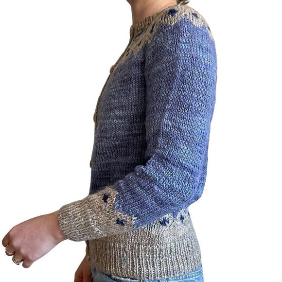 Vintage 1970s Womens Hand Knit Hand Spun Wool Blue Fair Isle Hippy Cardigan Sz S - Picture 3 of 9